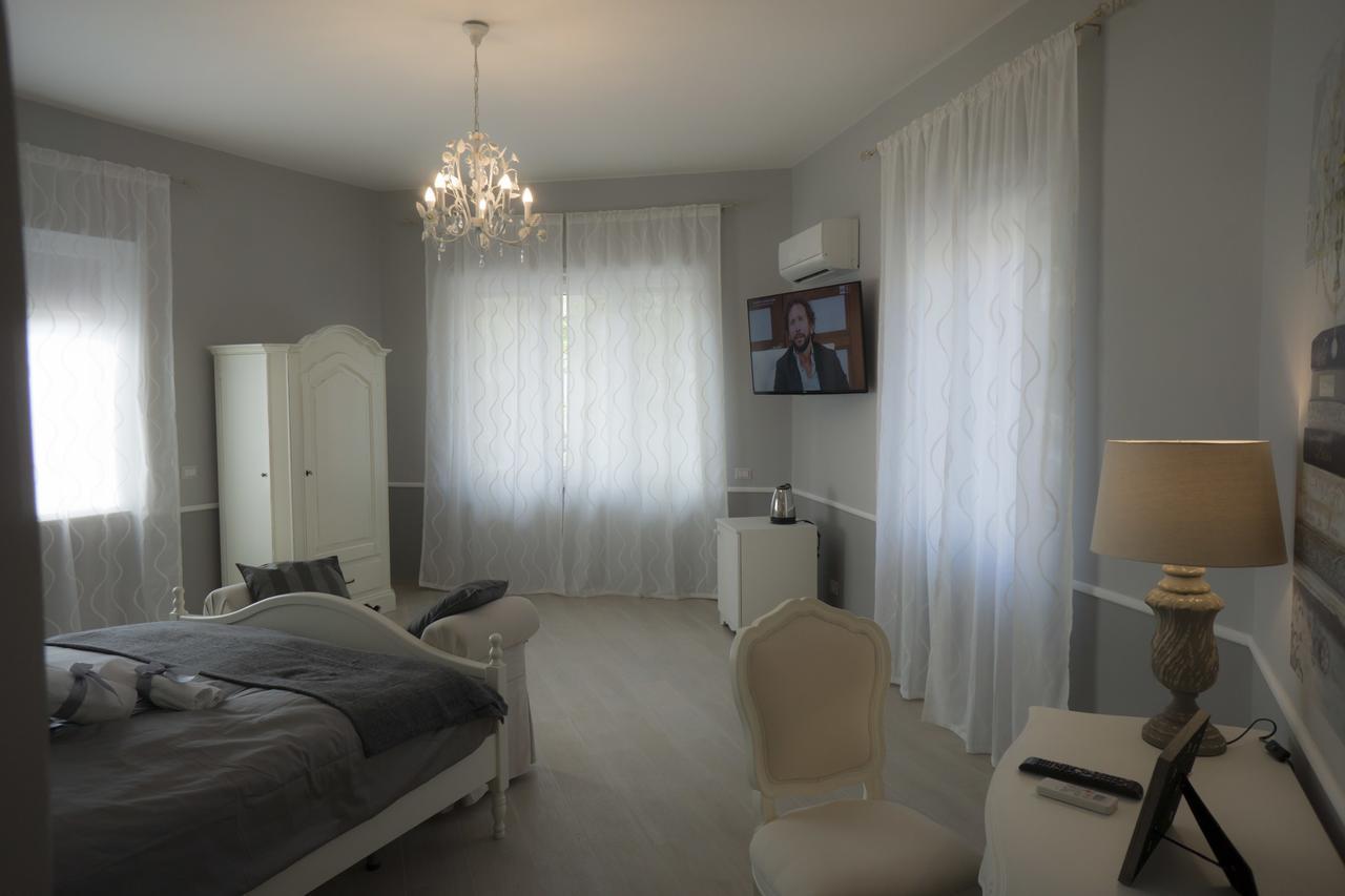B&B Donna Ada Salerno Buitenkant foto