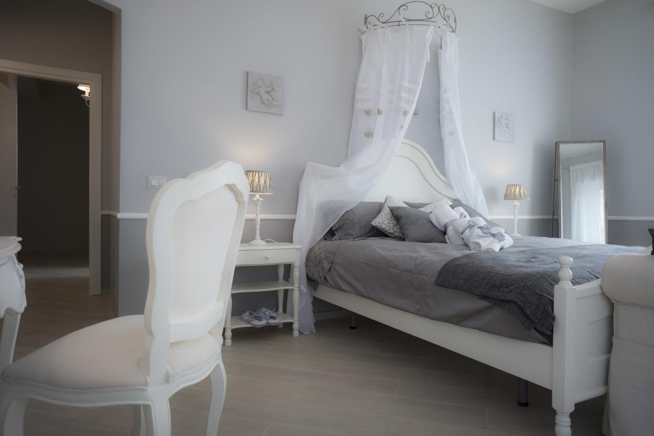 B&B Donna Ada Salerno Buitenkant foto