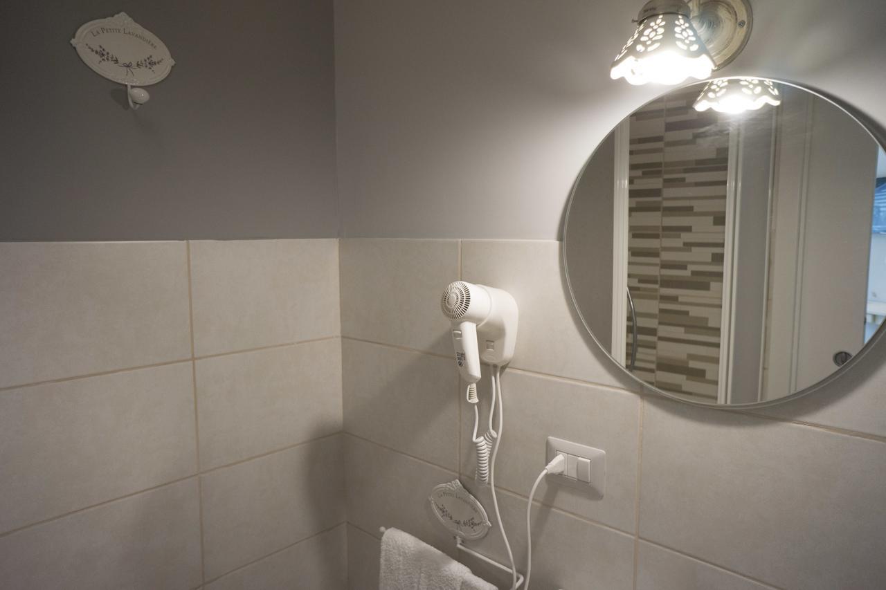 B&B Donna Ada Salerno Buitenkant foto
