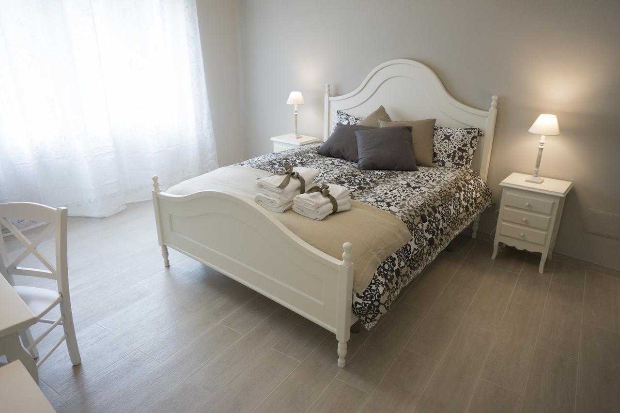 B&B Donna Ada Salerno Buitenkant foto